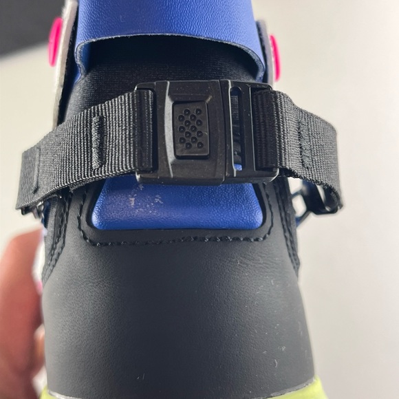 NIKE AIR MAX 720 SATURN WHITE BLACK PINK BLUE SNEAKER Men 8.5, Wmn 10 AO… - Picture 12 of 15